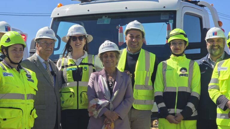 Ministra de Obras Públicas visitó Ruta Nahuelbuta en Los Ángeles